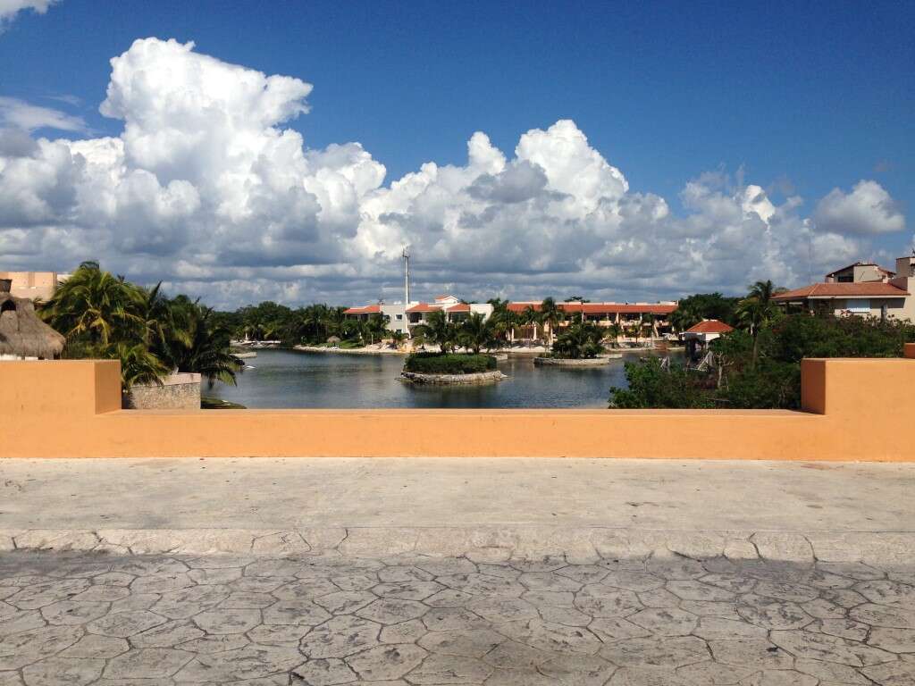 В закрытой резиденции