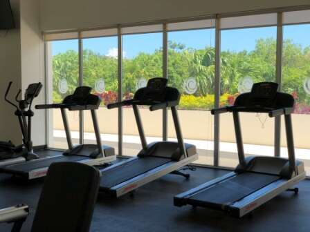 BREZZA TOWERS CONDOS