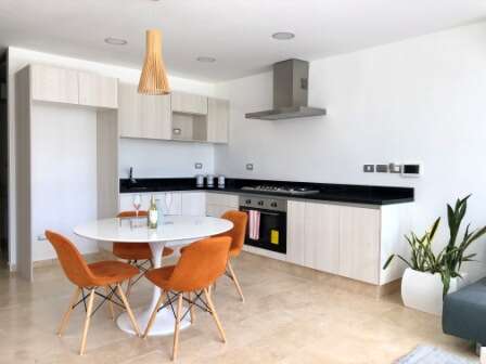 BREZZA TOWERS CONDOS