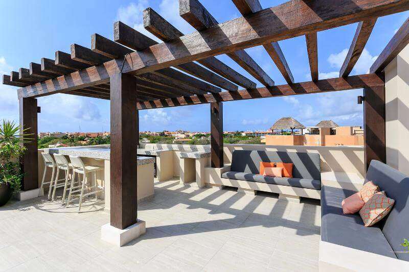 VILLAS LAS PALMAS 2 CONDO